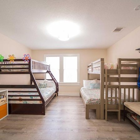 Bright Galveston Bungalow Half Mi To Pleasure Pier المظهر الخارجي الصورة