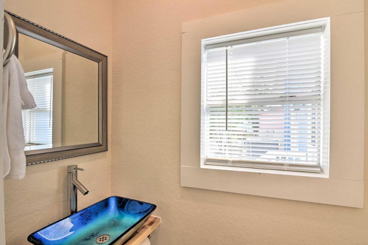Bright Galveston Bungalow Half Mi To Pleasure Pier المظهر الخارجي الصورة