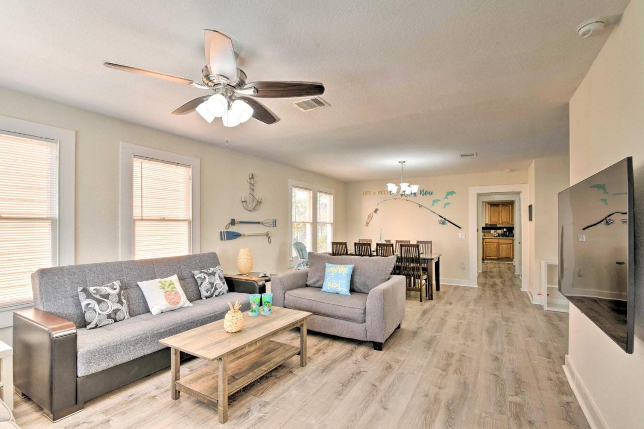 Bright Galveston Bungalow Half Mi To Pleasure Pier المظهر الخارجي الصورة