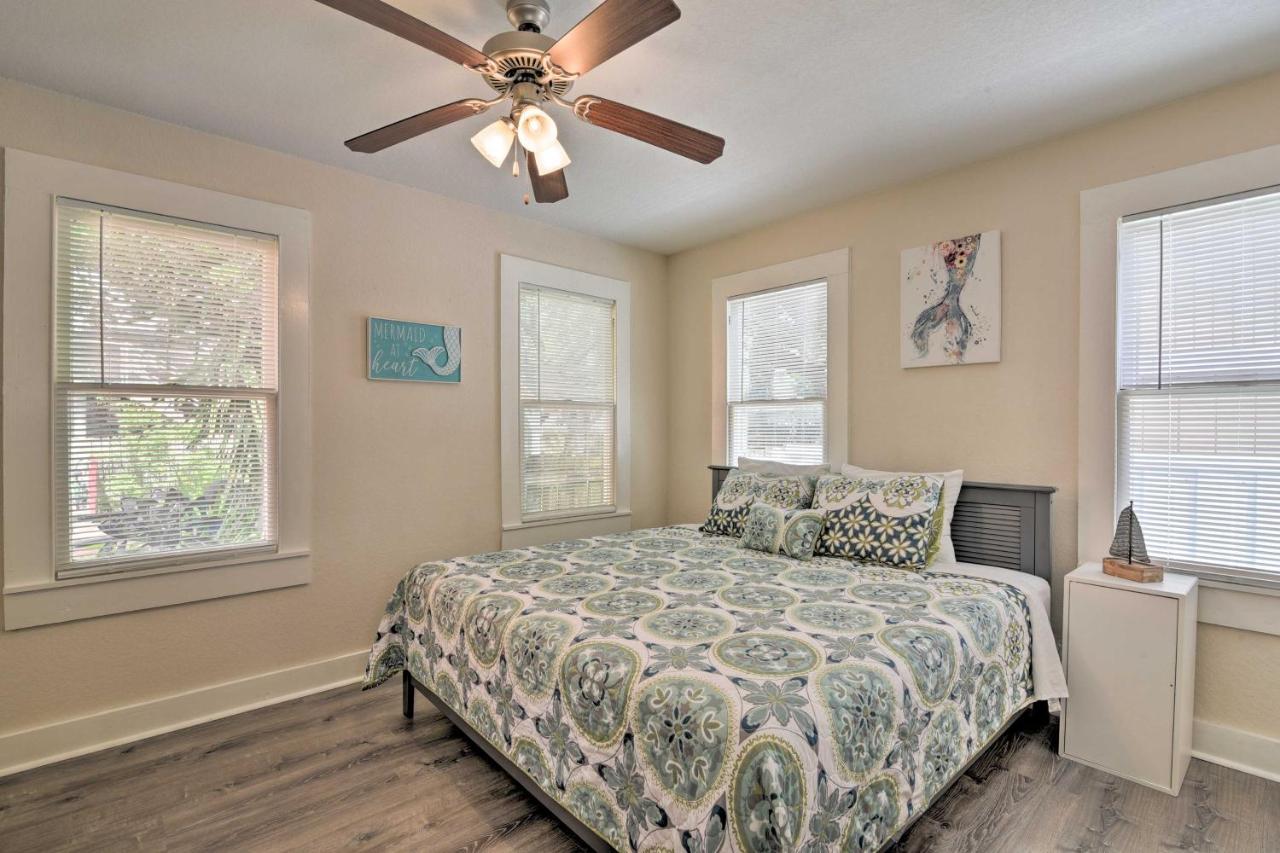 Bright Galveston Bungalow Half Mi To Pleasure Pier المظهر الخارجي الصورة